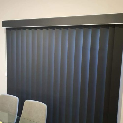 VERTICAL BLINDS